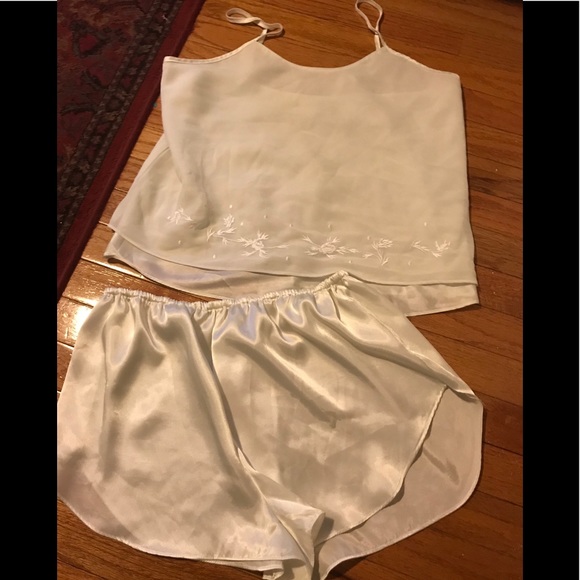 INTIMO AMORE short set satin pajama - Picture 1 of 5